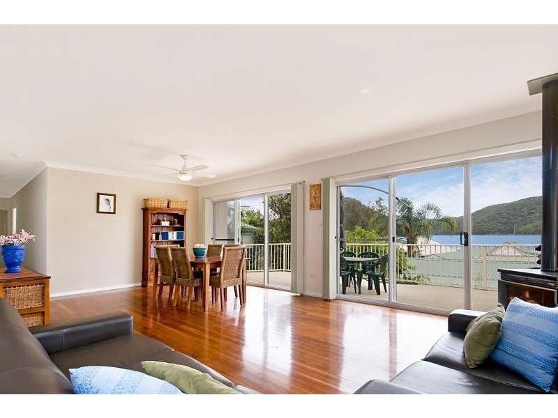 61 Taylor Street, Woy Woy Bay NSW 2256