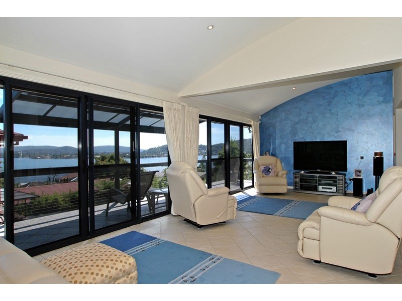 6 Koonora Avenue, Blackwall NSW 2256