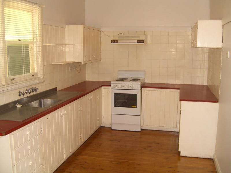 194 Memorial Avenue, Ettalong Beach NSW 2257