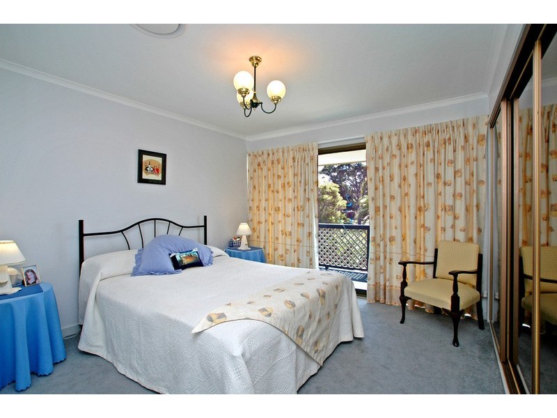 4 Mooring Place, St Huberts Island NSW 2257