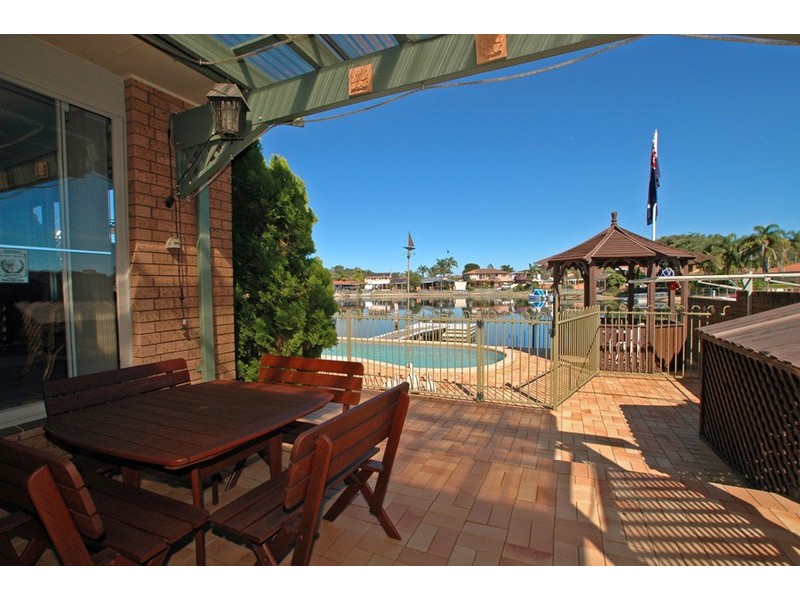 64 Helmsman Boulevard, St Huberts Island NSW 2257
