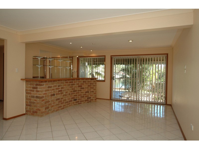 36 Helmsman Boulevard, St Huberts Island NSW 2257