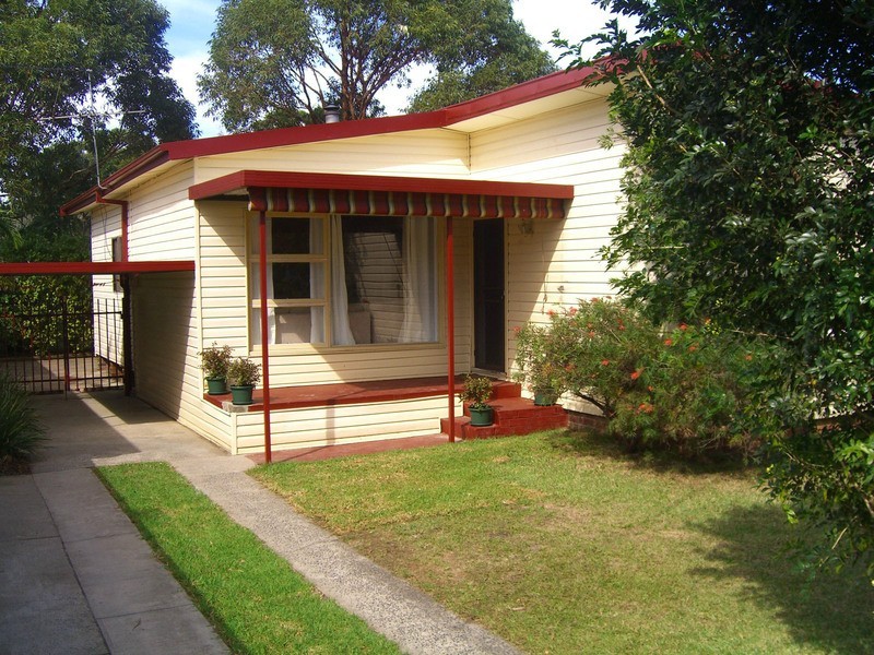 48 Wentworth Avenue, Woy Woy NSW 2256