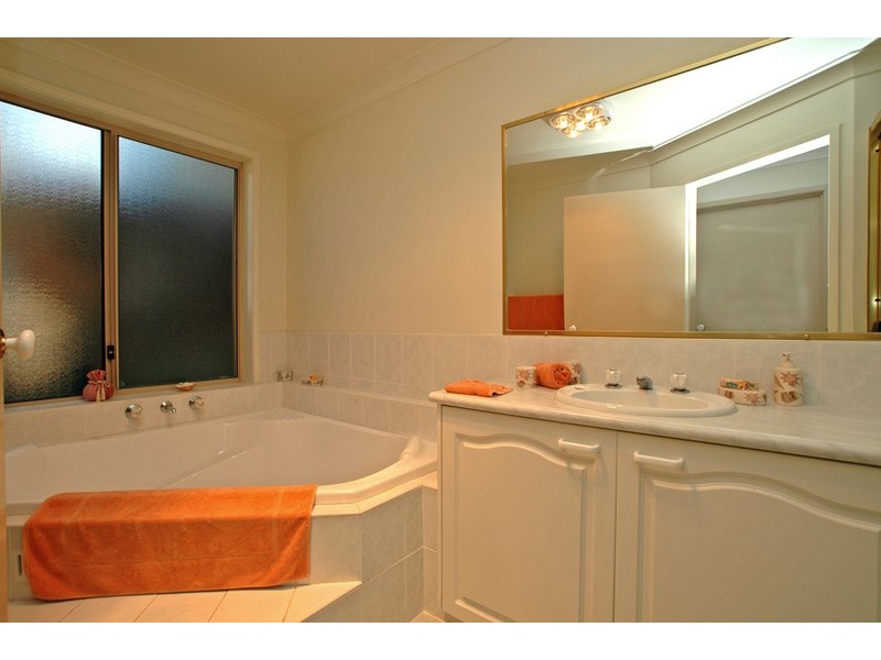 66 Kingsview Drive, Umina Beach NSW 2257