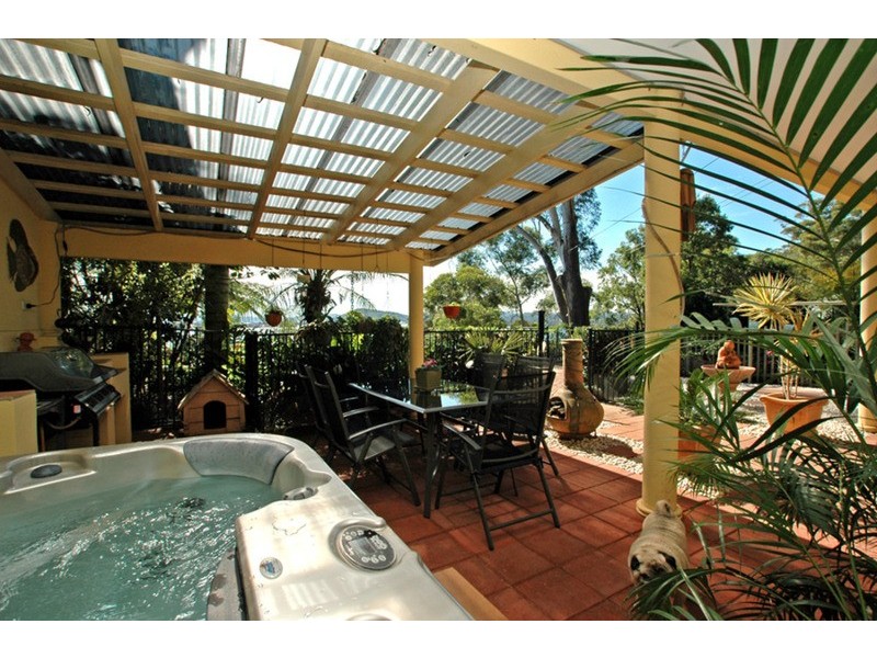 5 Bayview Crescent, Blackwall NSW 2256