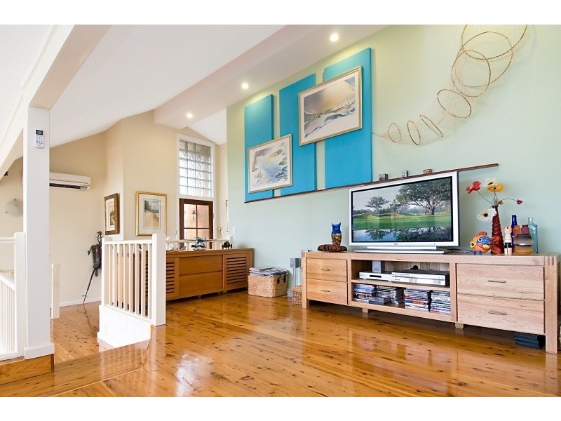 7 Daley Avenue, Daleys Point NSW 2257