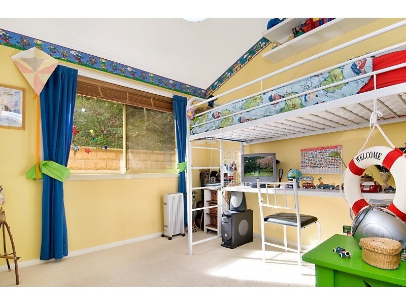 7 Daley Avenue, Daleys Point NSW 2257