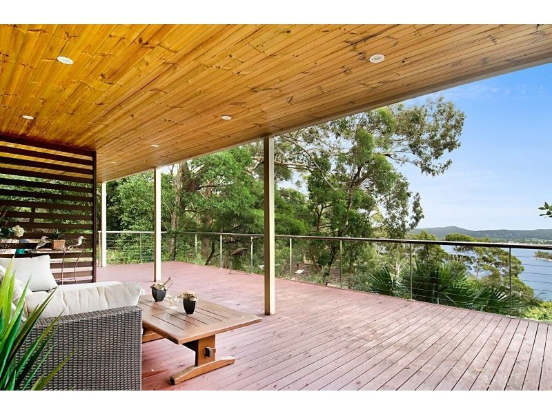 7 Daley Avenue, Daleys Point NSW 2257