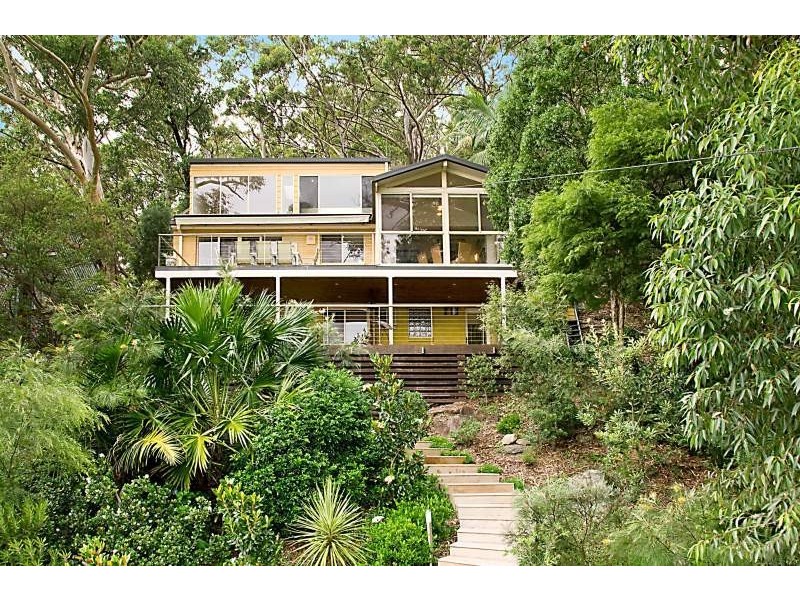 7 Daley Avenue, Daleys Point NSW 2257