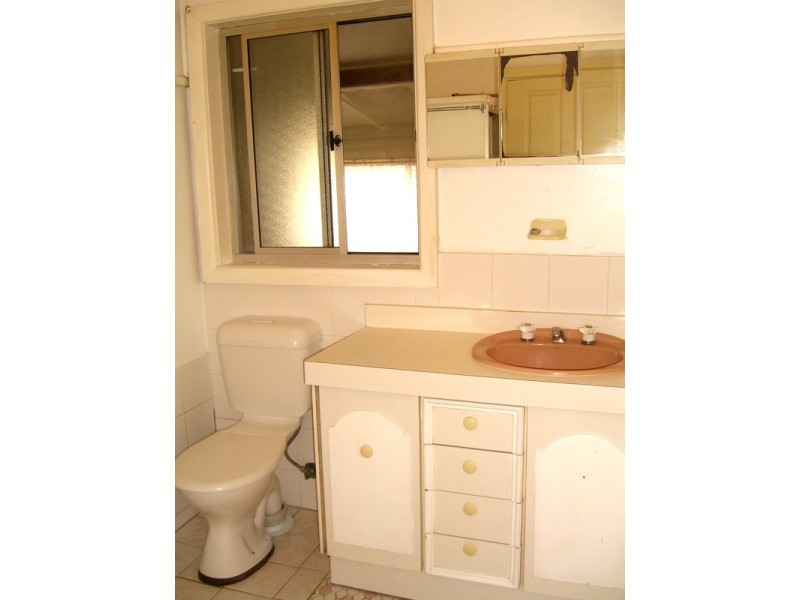 31 Dunban Road, Woy Woy NSW 2256