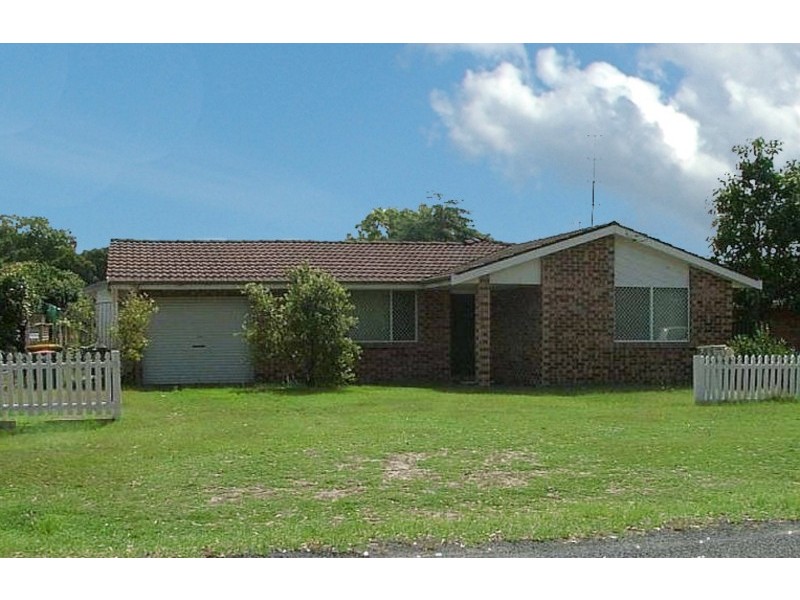 13 Colo Road, Woy Woy NSW 2256