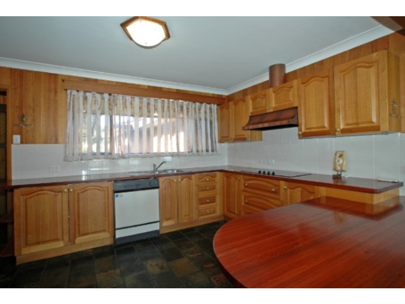 32 Helmsman Boulevard, St Huberts Island NSW 2257