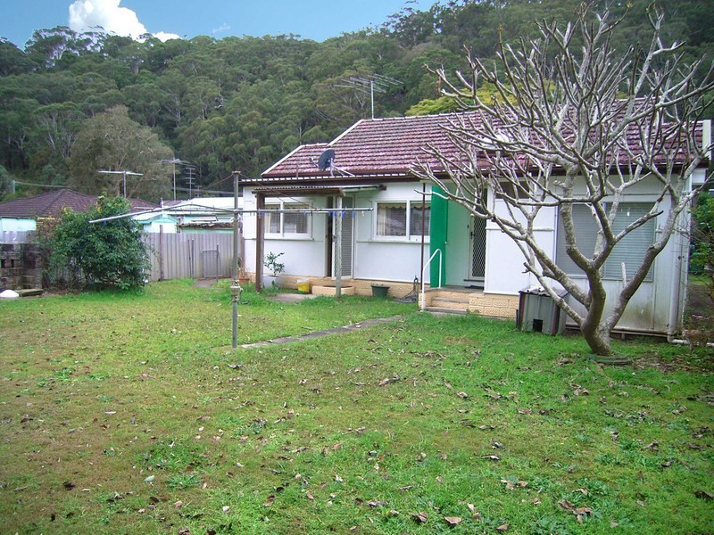 55 Memorial Avenue, Blackwall NSW 2256