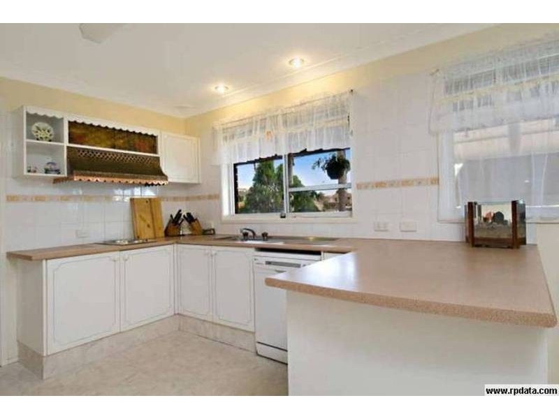 70 Helmsman Boulevard, St Huberts Island NSW 2257