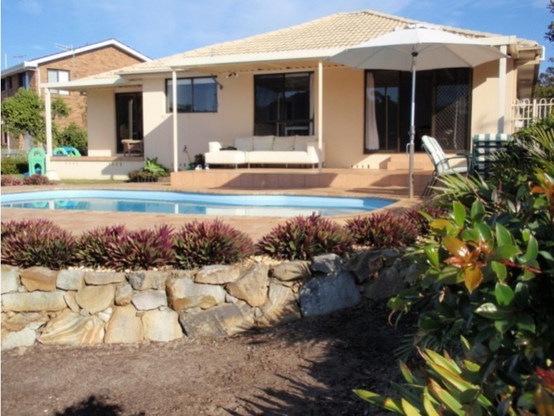 14 Skiff Place, St Huberts Island NSW 2257