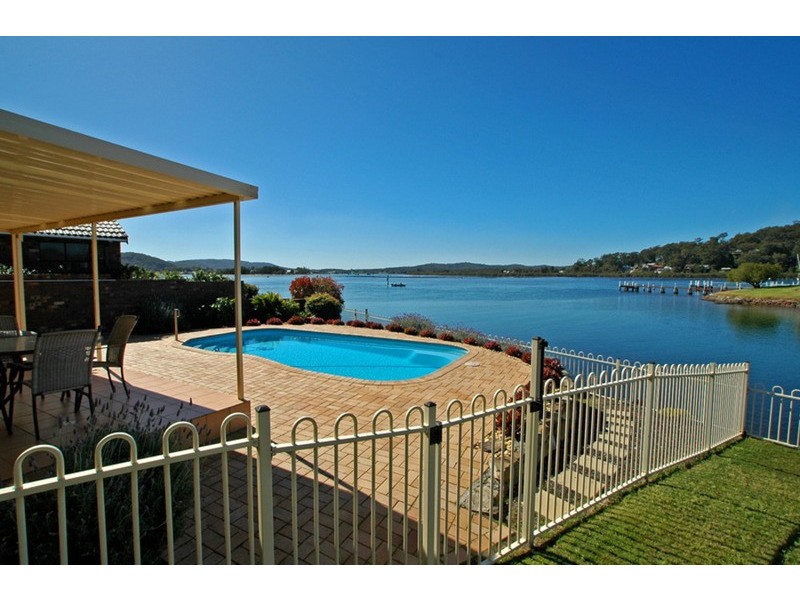 14 Skiff Place, St Huberts Island NSW 2257