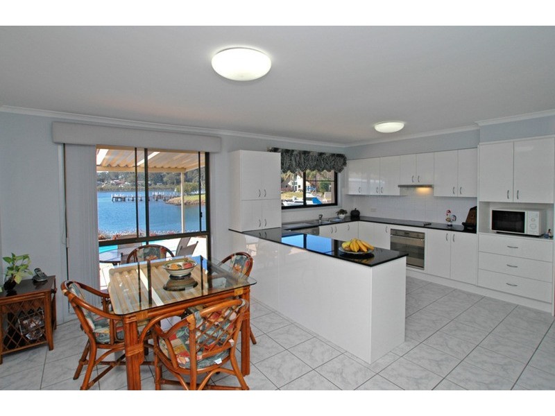 14 Skiff Place, St Huberts Island NSW 2257