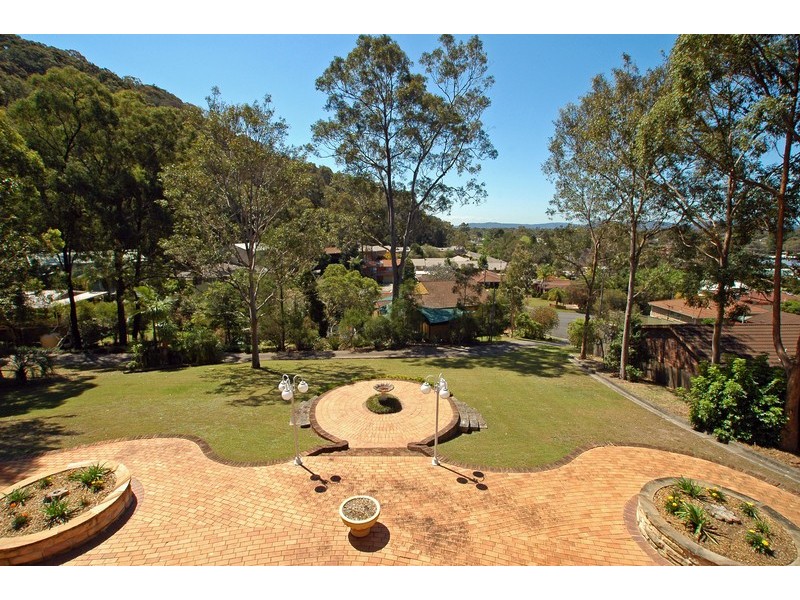 8 Kingsview Drive, Umina Beach NSW 2257