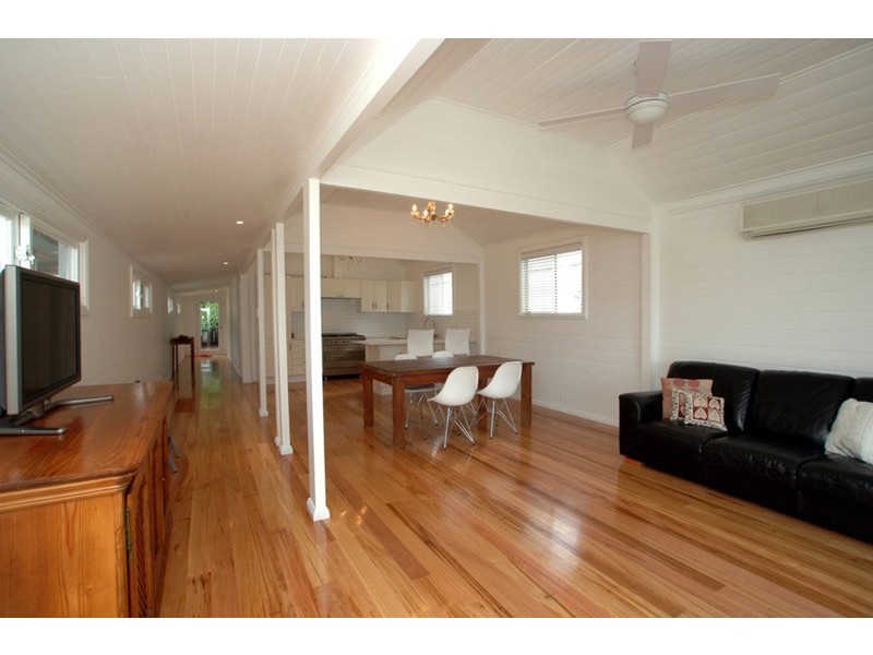 16 Phegans Bay Road, Phegans Bay NSW 2256