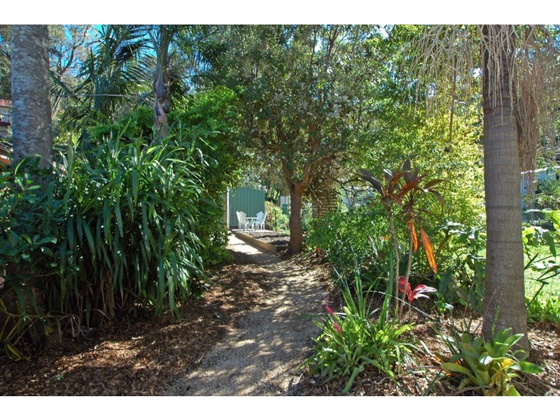 16 Phegans Bay Road, Phegans Bay NSW 2256