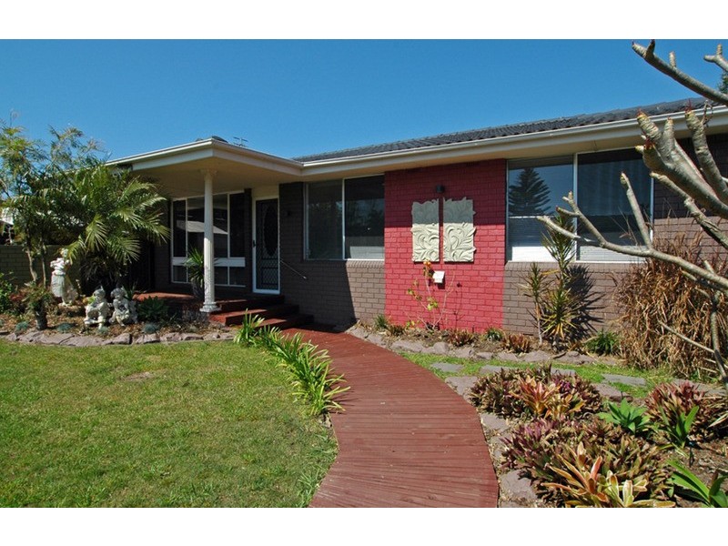 308 Ocean Beach Road, Umina Beach NSW 2257