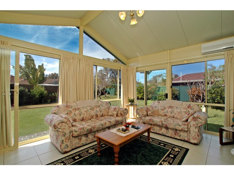 38 Beachfront Parade, St Huberts Island NSW 2257