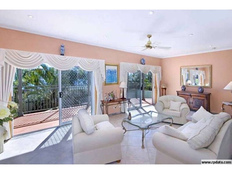 11 Bay View Crescent, Blackwall NSW 2256
