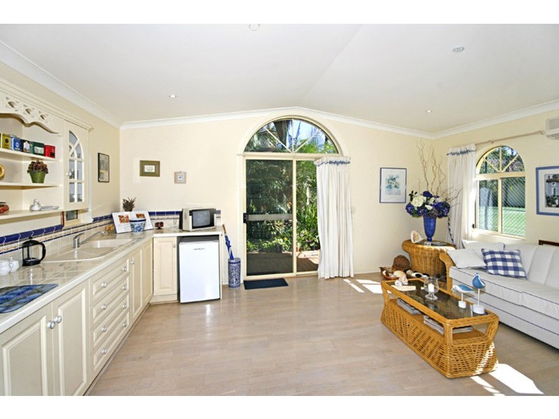 23 Beachfront Parade, St Huberts Island NSW 2257