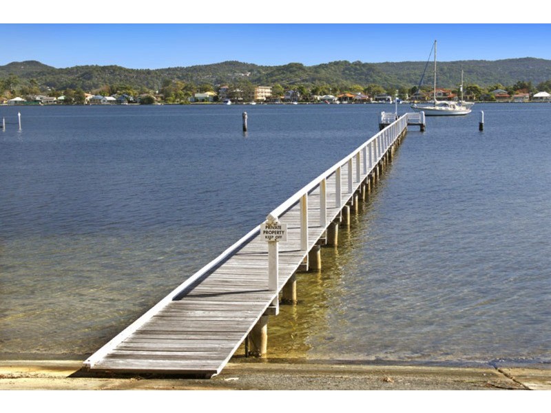 23 Beachfront Parade, St Huberts Island NSW 2257
