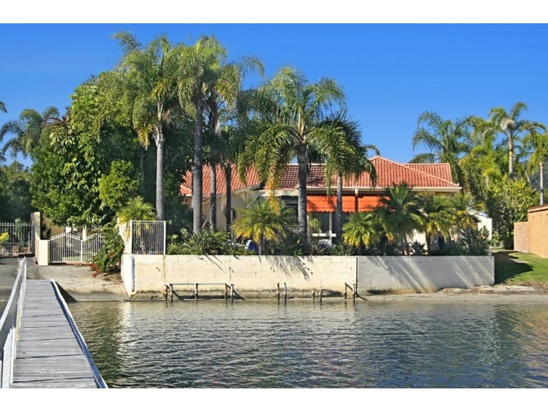 23 Beachfront Parade, St Huberts Island NSW 2257