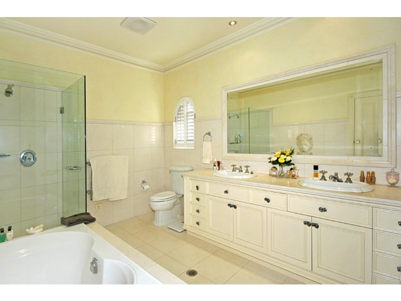 23 Beachfront Parade, St Huberts Island NSW 2257