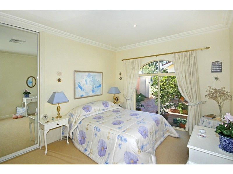 23 Beachfront Parade, St Huberts Island NSW 2257