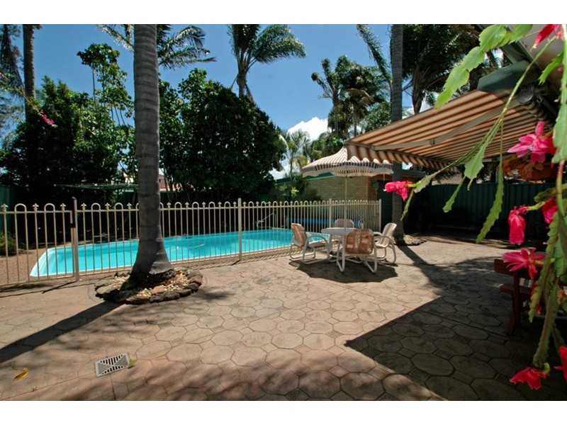 4 Nautilus Crescent, St Huberts Island NSW 2257