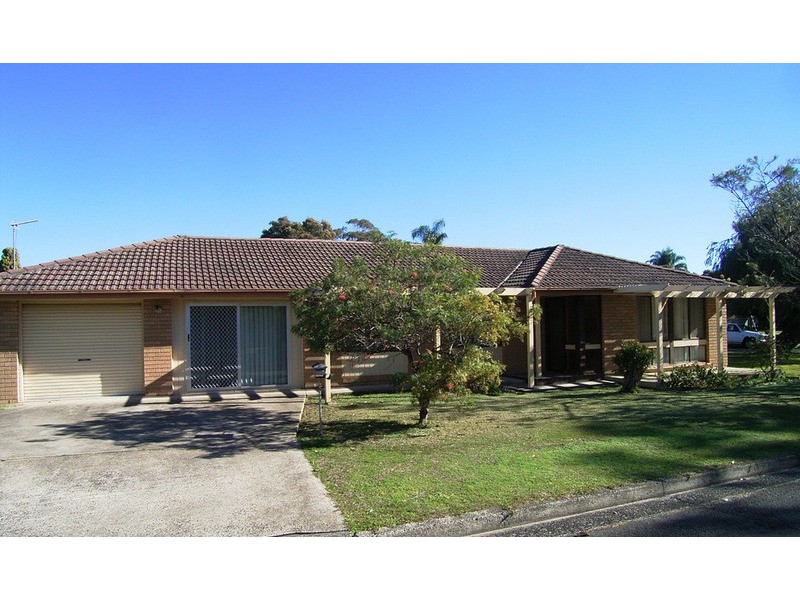 2 Attunga Close, St Huberts Island NSW 2257