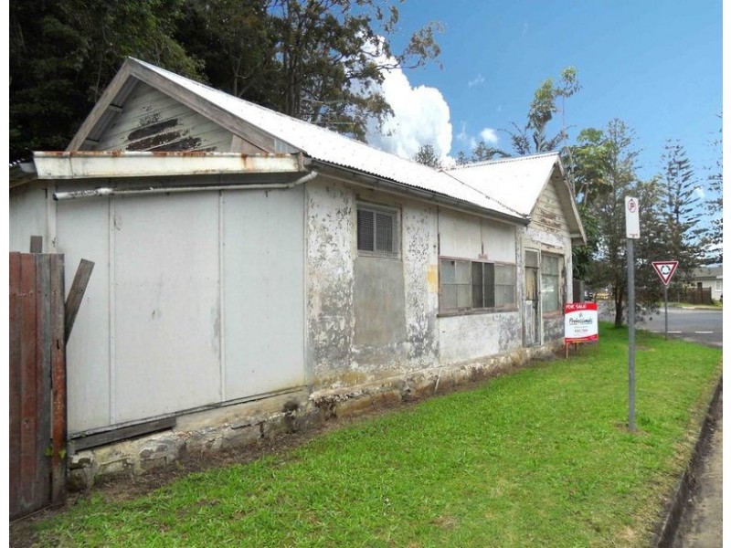 10 Jacaranda Avenue, Patonga NSW 2256