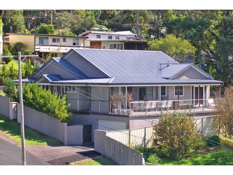 2 Central Avenue, Phegans Bay NSW 2256
