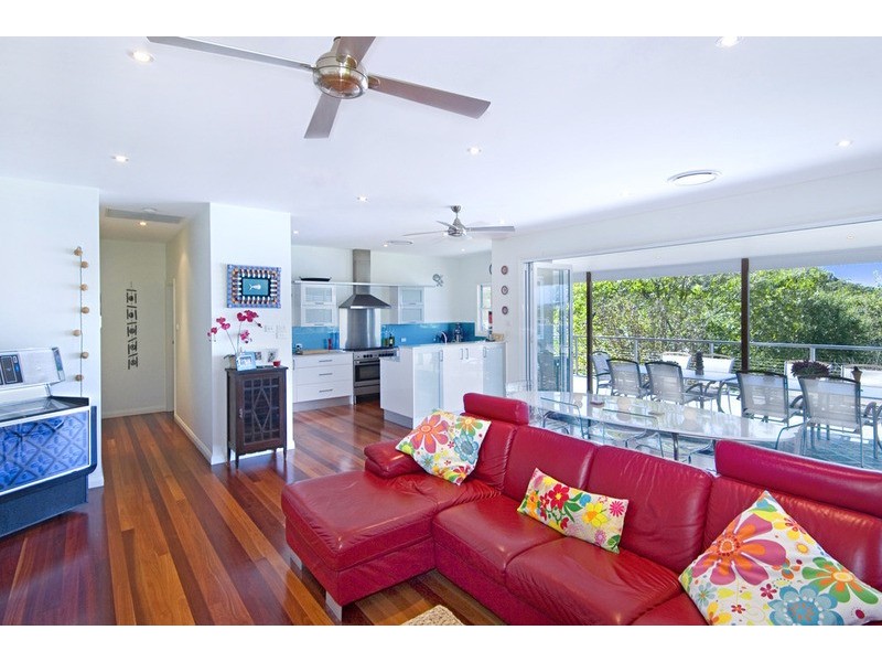 2 Central Avenue, Phegans Bay NSW 2256