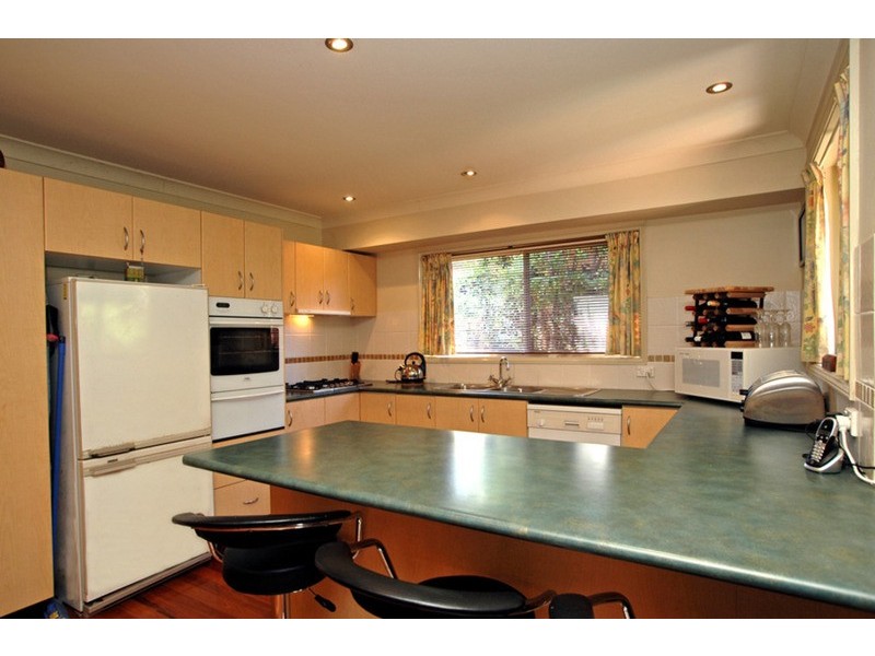 4 Poziers Avenue, Umina Beach NSW 2257