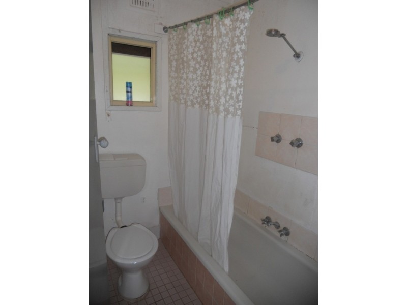 37 Daley Avenue, Daleys Point NSW 2257