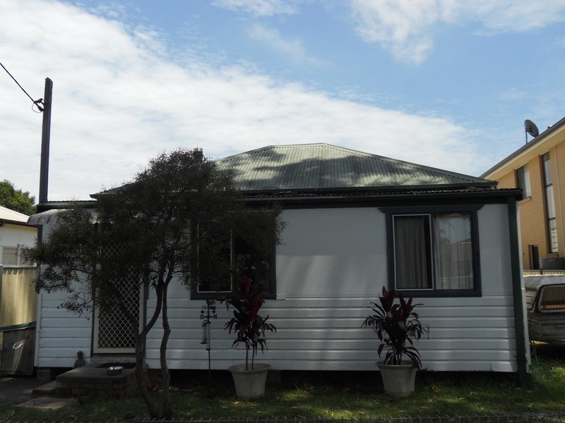 17 Pacific Avenue, Ettalong Beach NSW 2257