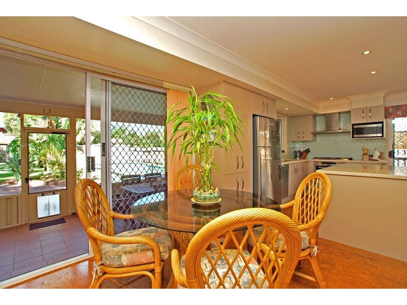 13 Discovery Street, St Huberts Island NSW 2257