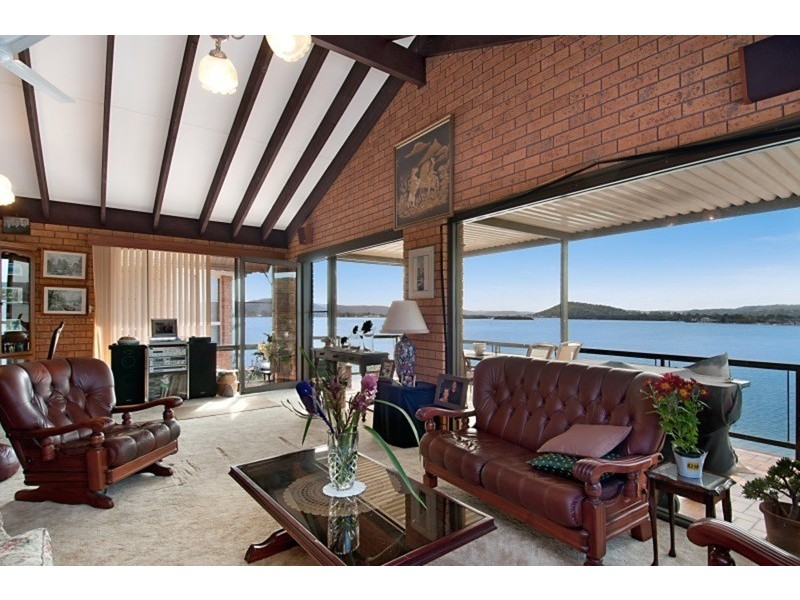 424 Orange Grove Road, Blackwall NSW 2256