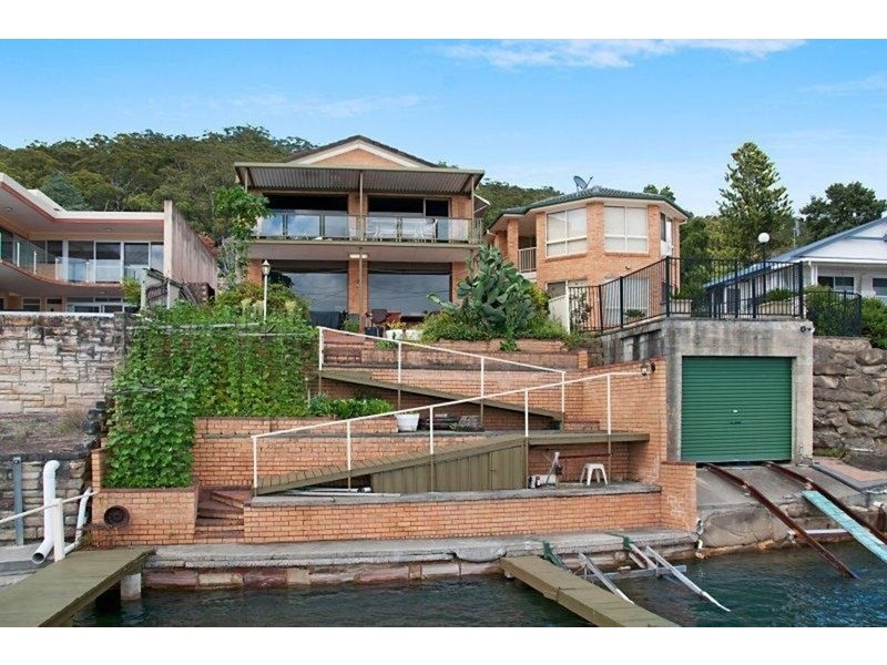 424 Orange Grove Road, Blackwall NSW 2256