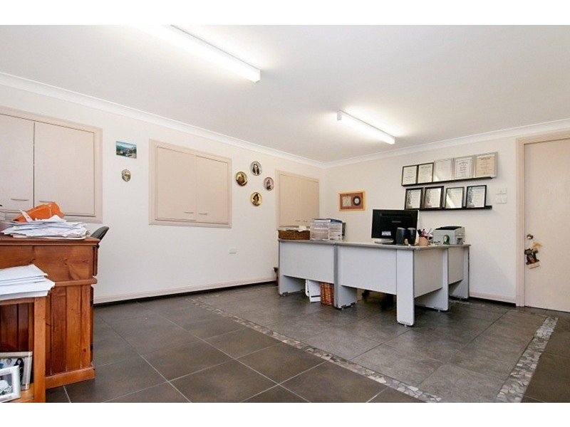 35 Daley Avenue, Daleys Point NSW 2257