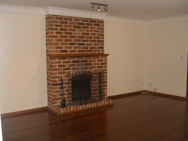 12 Beachfront Parade, St Huberts Island NSW 2257