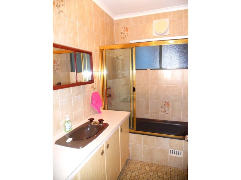 114 Daley Avenue, Daleys Point NSW 2257