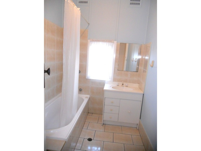 4A Osbourne Avenue, Umina Beach NSW 2257