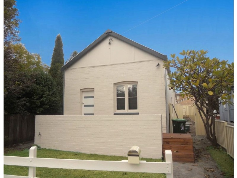 72 Railway Street, Woy Woy NSW 2256