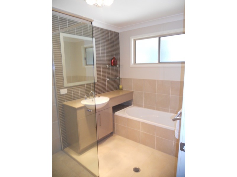 83 Showground Road, Narara NSW 2250