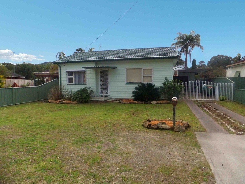 66 Dunban Road, Woy Woy NSW 2256